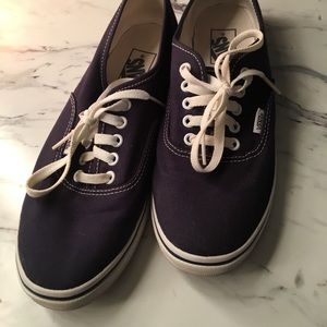 Navy blue vans